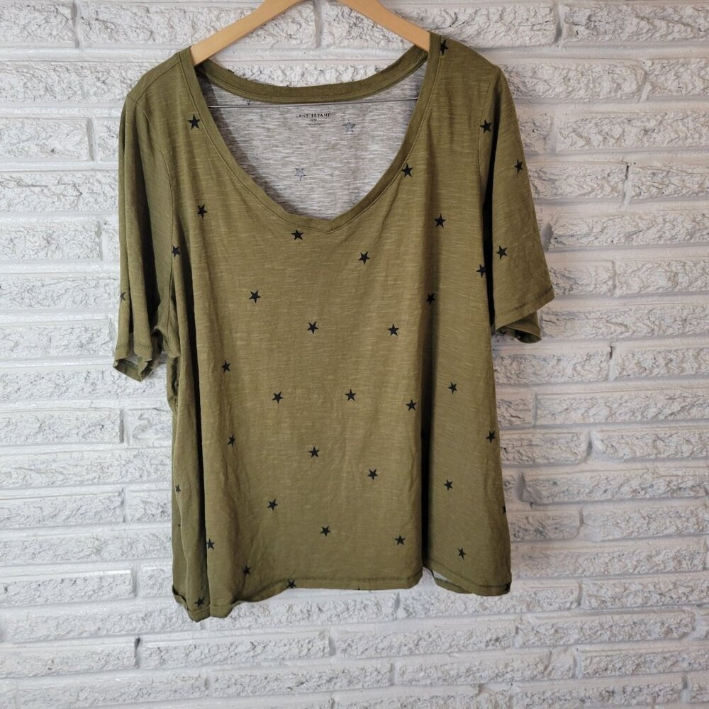 Lane Bryant Green V-Neck Top 26/28 XL Short Sleeve Cotton Jersey Tee Plus GRE1E